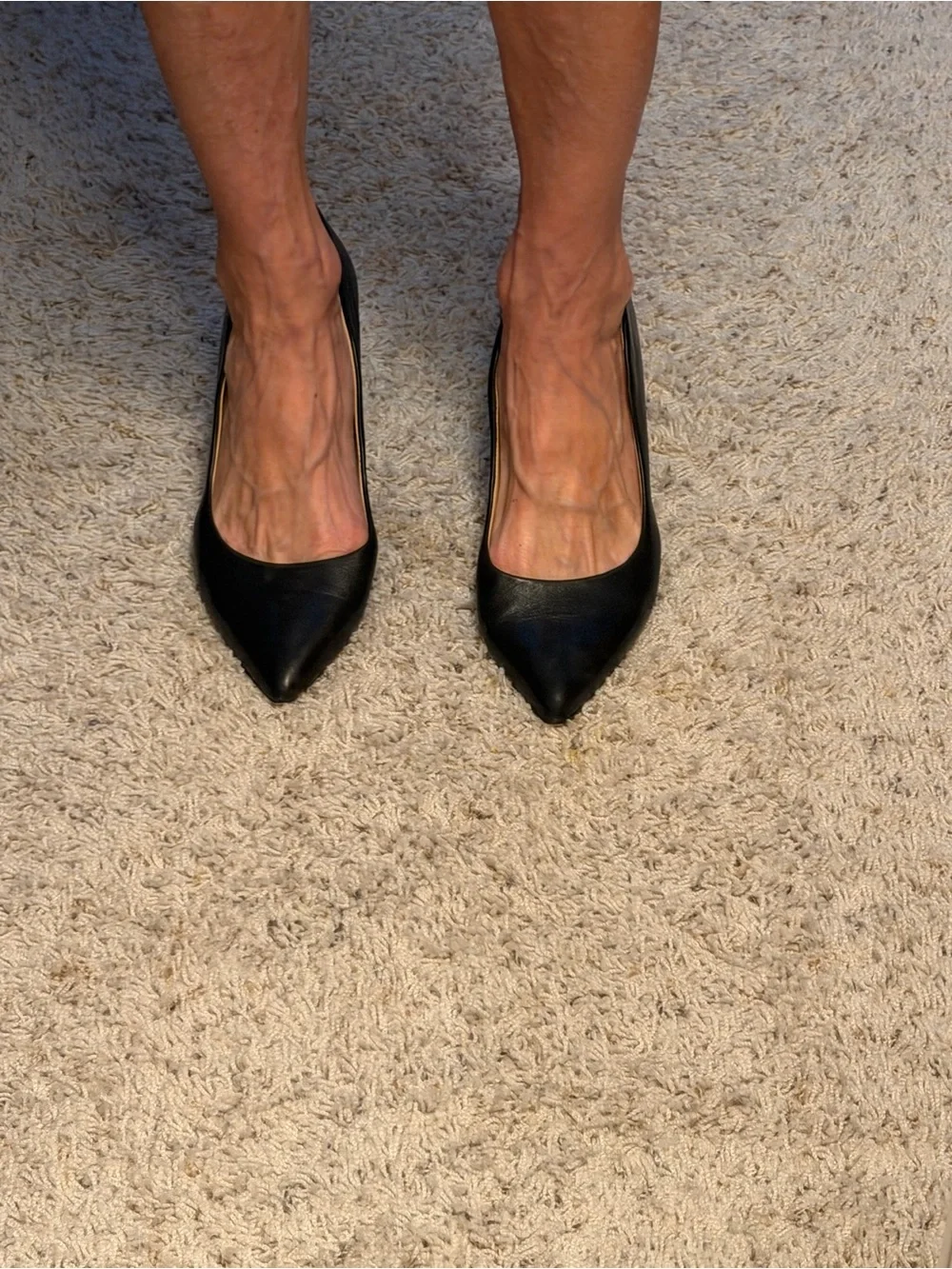 Classic Black Pointed-Toe Women's Pumps